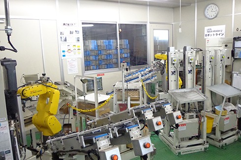 ロボットカシメ加工自動ライン2